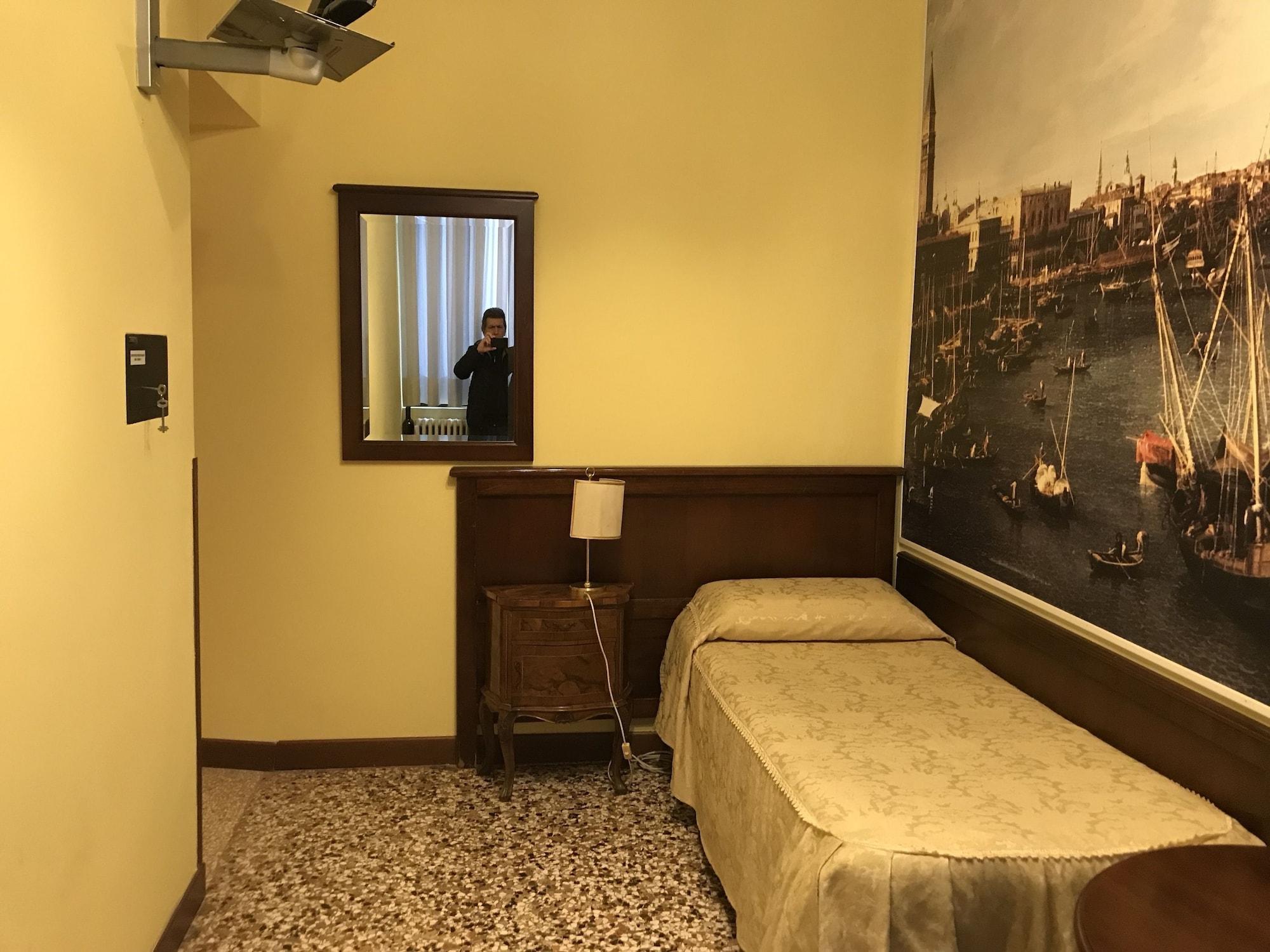 Ca' Centopietre Venice Luaran gambar