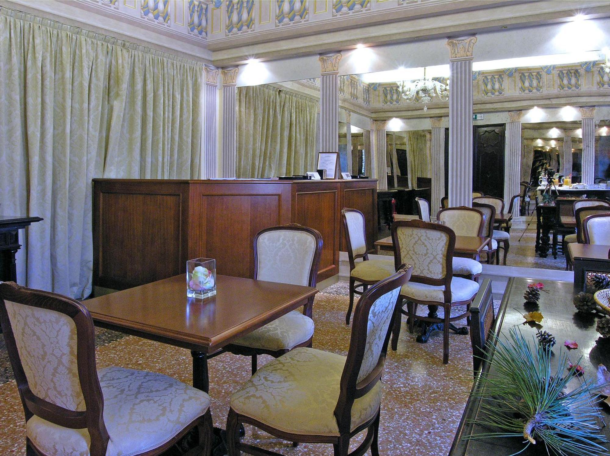 Ca' Centopietre Venice Luaran gambar